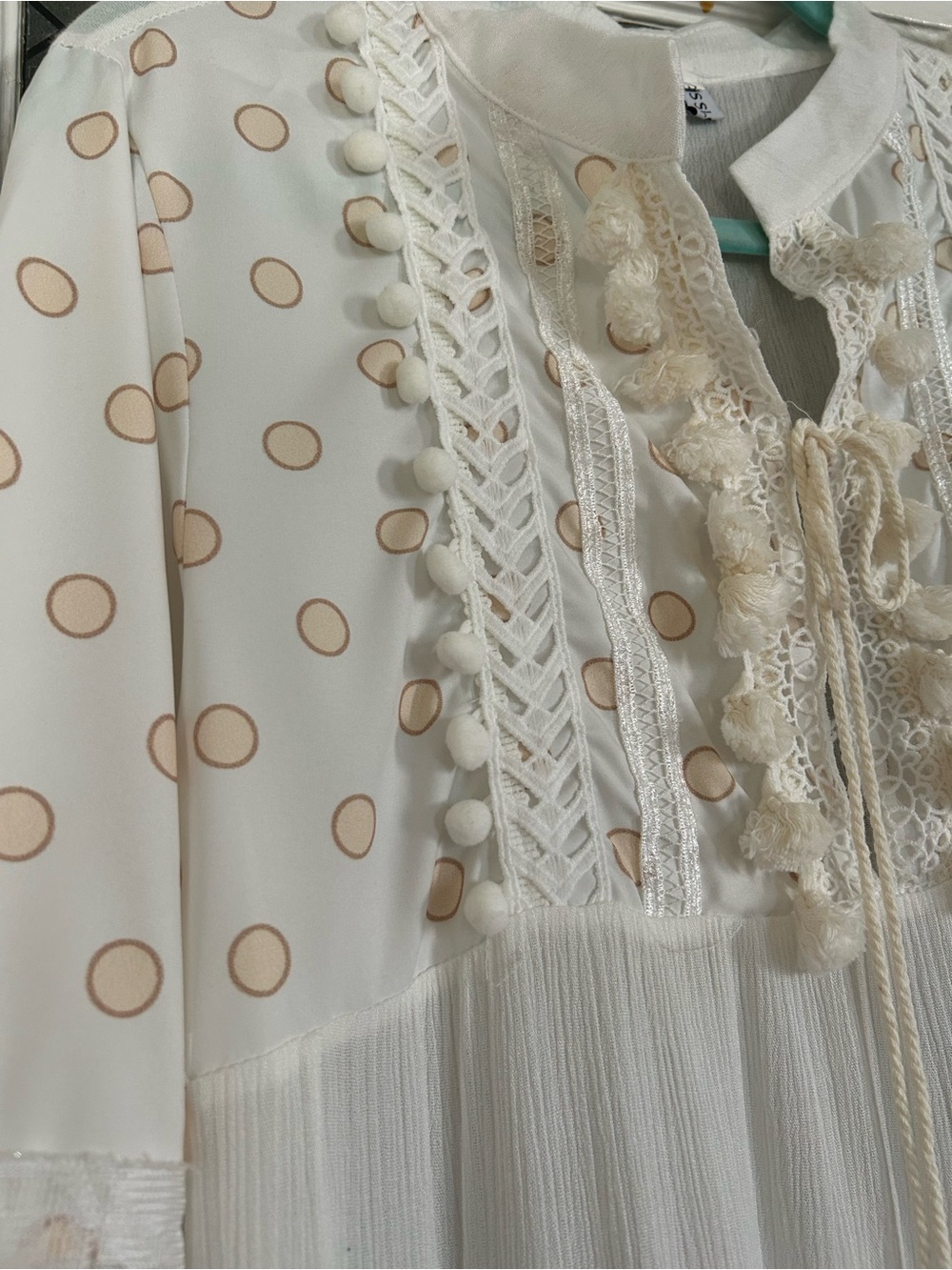 White Long Tiered Boho Dress Lace Polka Dots Romantic Cottagecore Size Small - Picture 3 of 14